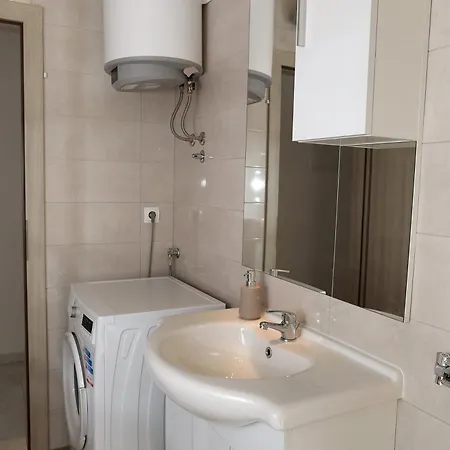 Charming 2-bed In Okrug Gornji Apartment Trogir
