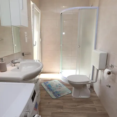 Charming 2-bed In Okrug Gornji Apartment Trogir